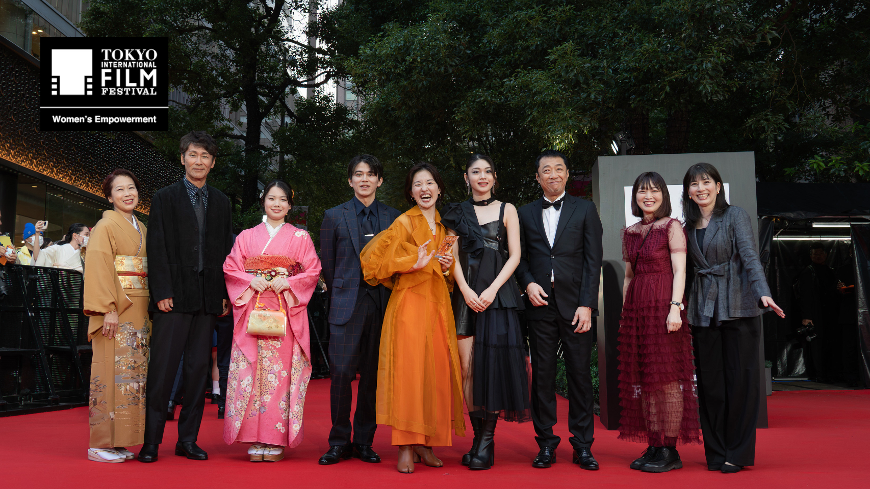 東京国際映画祭のレッドカーペットに登場・登壇